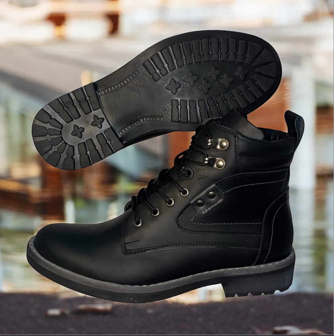 BOTAS EVEREST